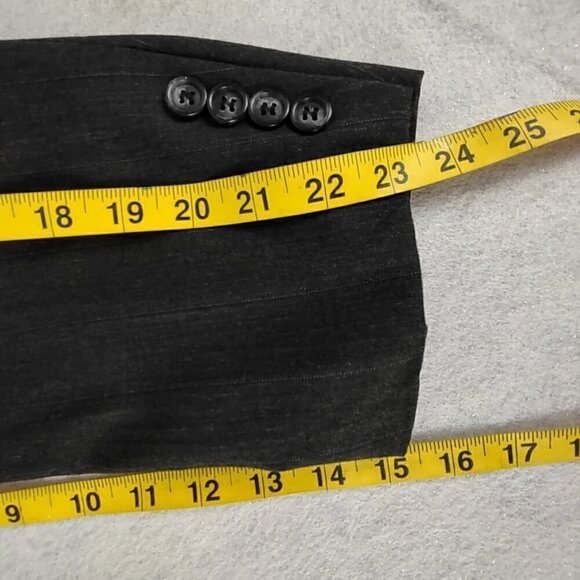 Kilburne and Finch Men's Gray Two Button Wool Blend Suit Jacket, Size 44S - Picture 10 of 12